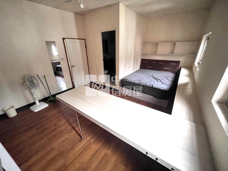 西區精誠商圈5+6樓美寓房屋室內格局與周邊環境