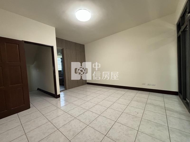 觀音上大美透天房屋室內格局與周邊環境