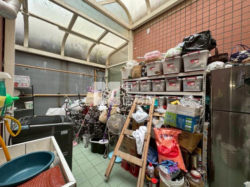 裕成南路精美大坪數美墅房屋室內格局與周邊環境