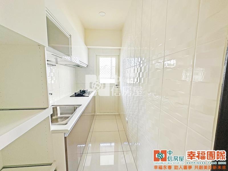 漢口商圈電梯三房美廈房屋室內格局與周邊環境