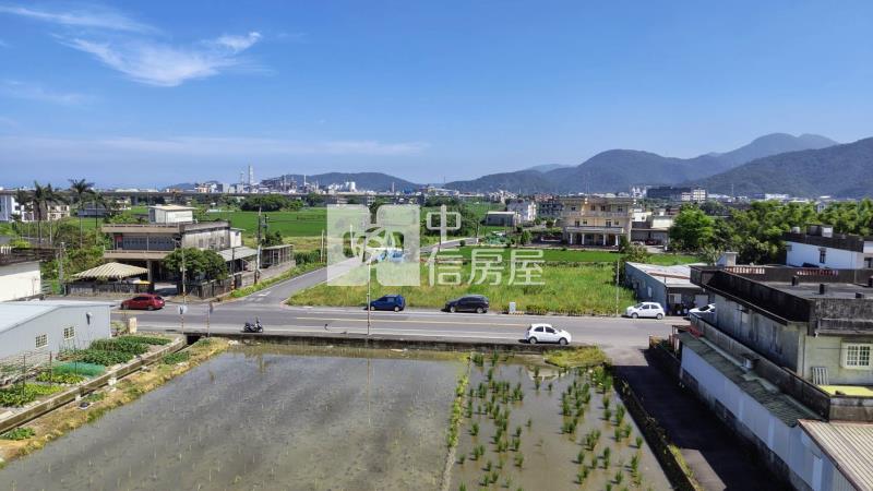 雙棟全新超大地坪電梯泳池花園豪墅房屋室內格局與周邊環境