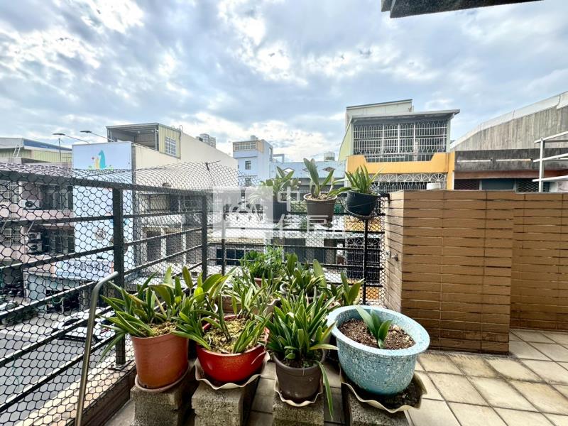 竹北迎希大廈房屋室內格局與周邊環境