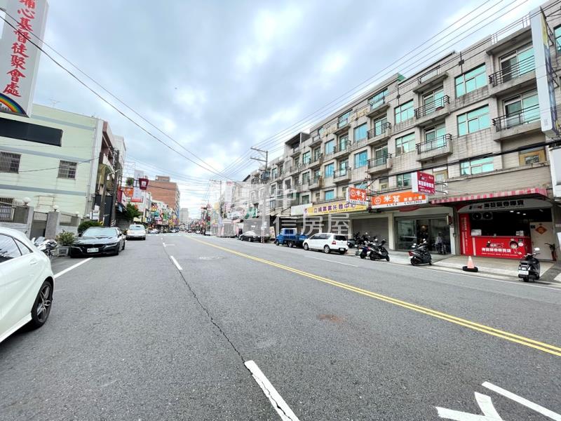 【新世紀】楊梅正商圈金店面房屋室內格局與周邊環境