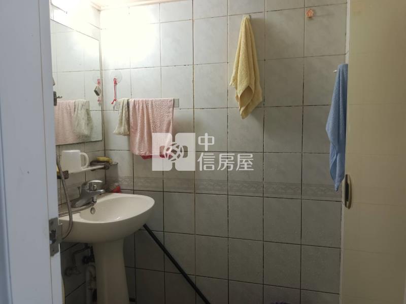 1H33城市經典美套房屋室內格局與周邊環境