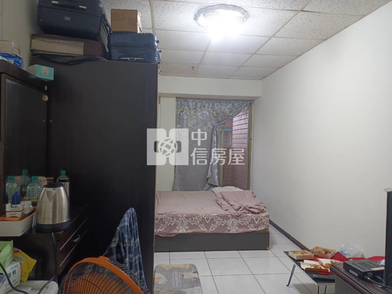 1H33城市經典美套房屋室內格局與周邊環境