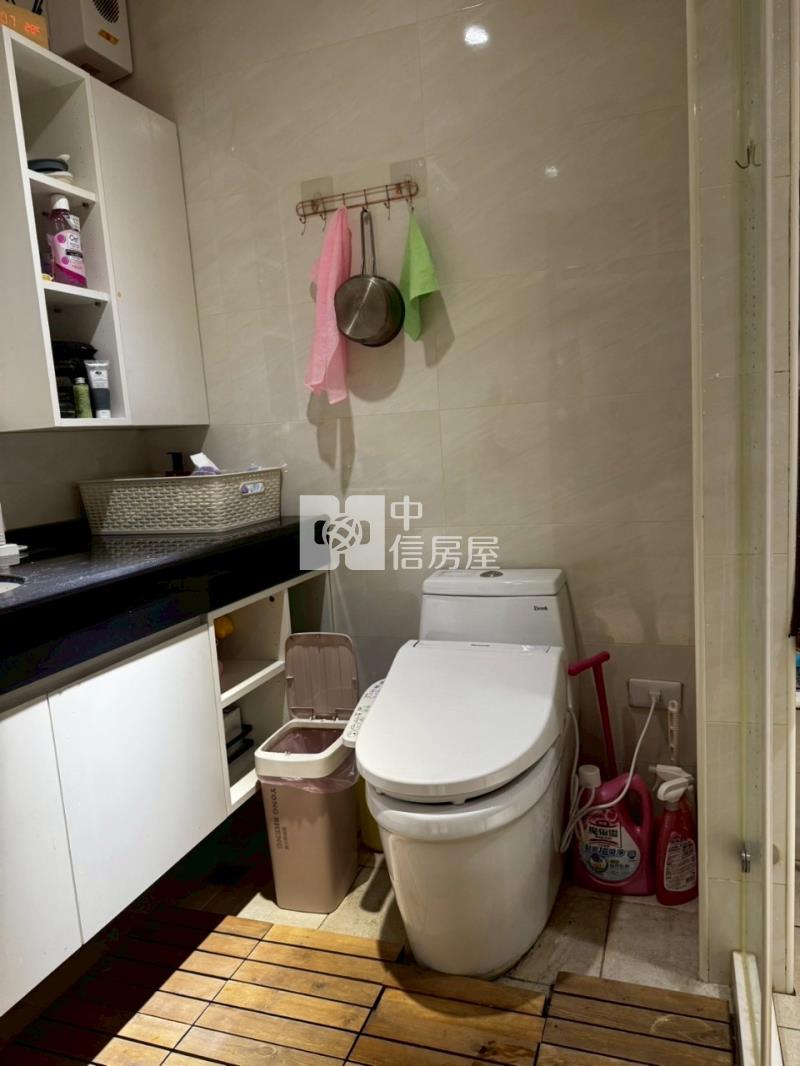 草屯之星精美店面房屋室內格局與周邊環境