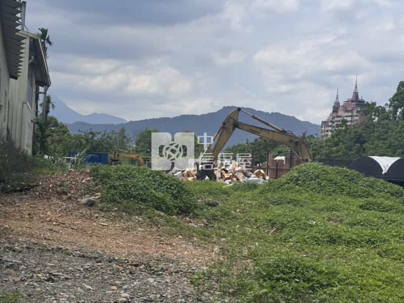 回收廠旁農地房屋室內格局與周邊環境