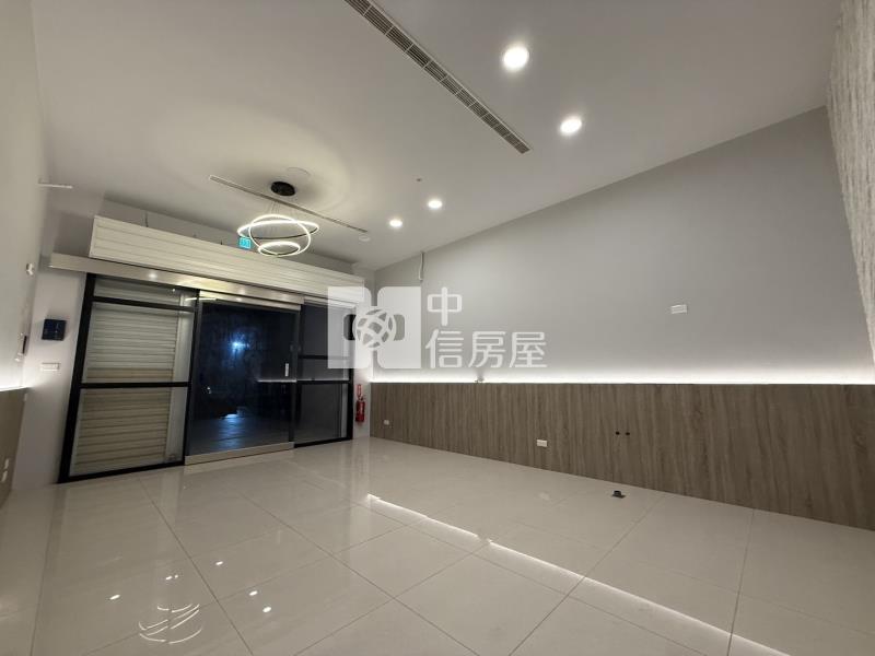 楊梅新農街全新店面+車位房屋室內格局與周邊環境