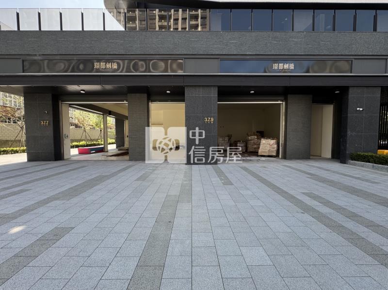 【神馬】璟都劍橋-大有國中旁百坪角間金店(S1、S2)房屋室內格局與周邊環境