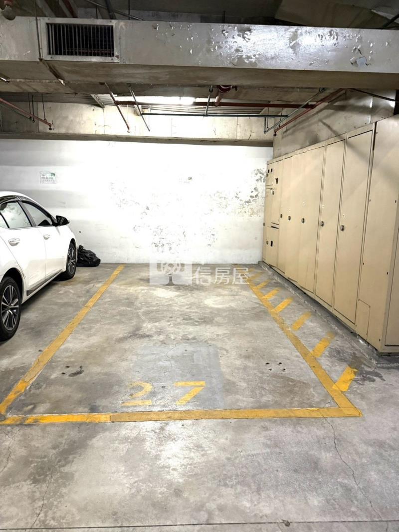 文山特區景觀3+1房大平車房屋室內格局與周邊環境