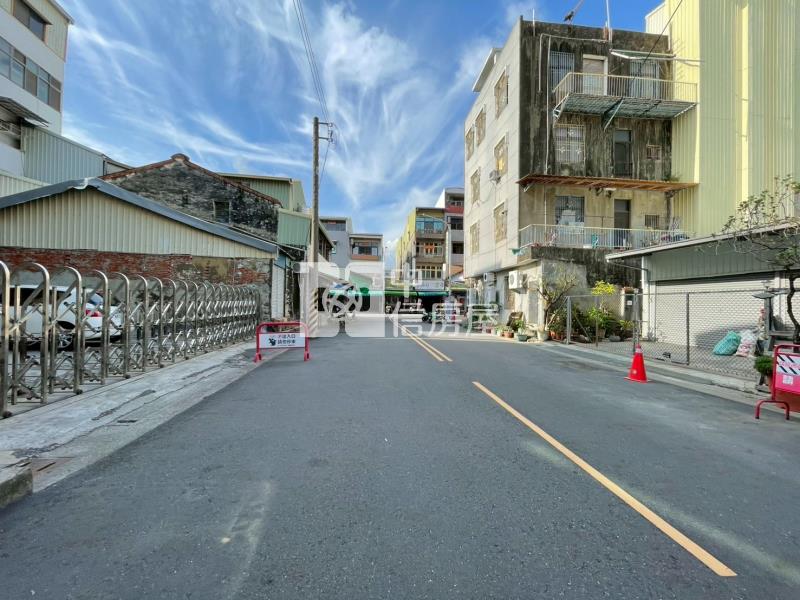 關廟大地坪商業金店面透天房屋室內格局與周邊環境