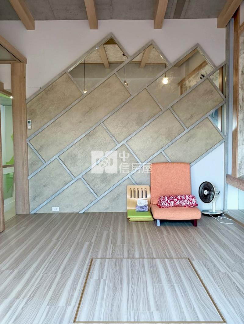 高鐵站前臨路別墅房屋室內格局與周邊環境