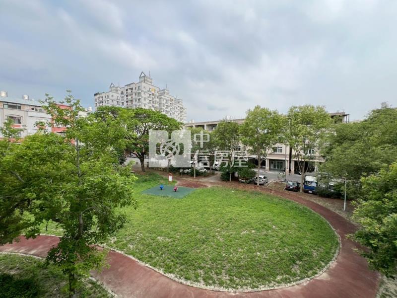 雲科大鎮南公教大樓公園旁大三房房屋室內格局與周邊環境