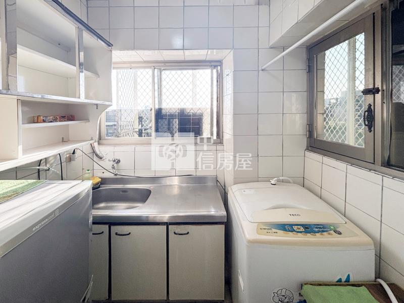 一中商圈獨洗獨曬美套房房屋室內格局與周邊環境