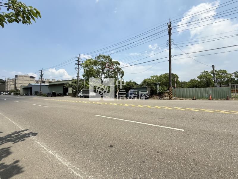 大溪20米路旁一般農房屋室內格局與周邊環境