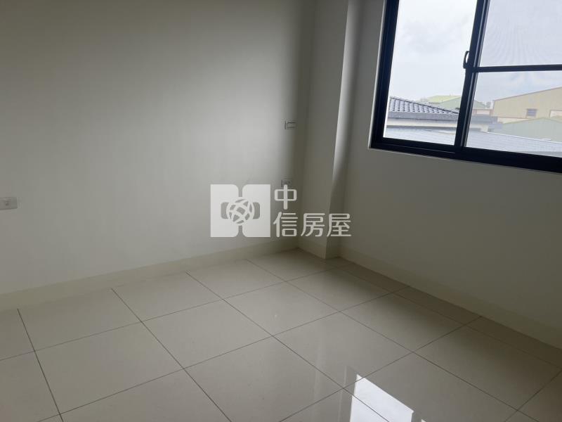 新營全新美透天B5房屋室內格局與周邊環境