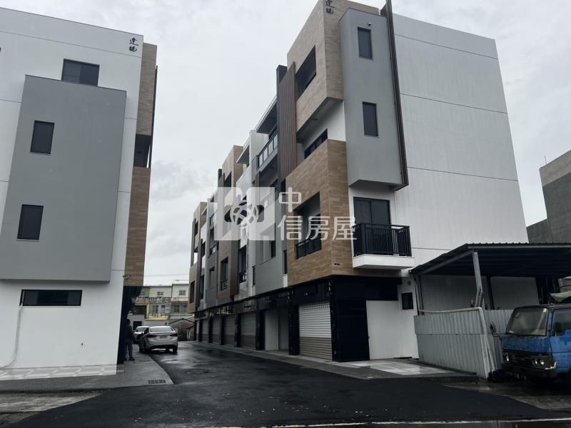 新營全新美透天B5房屋室內格局與周邊環境