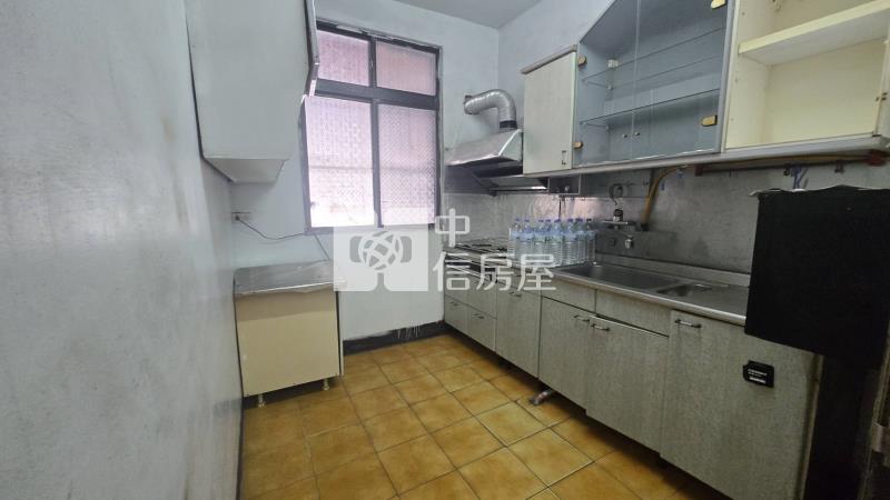 中壢國泰街別墅房屋室內格局與周邊環境