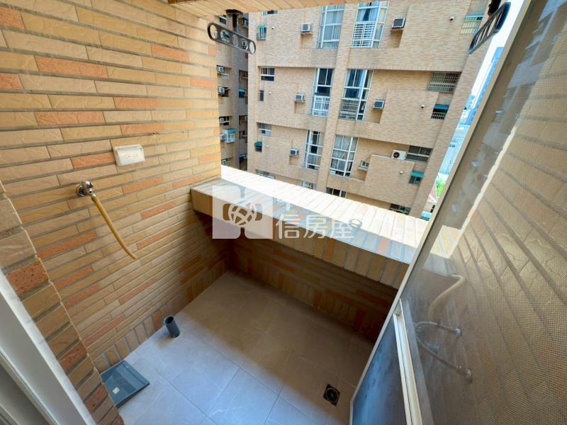 家樂福雅緻新裝潢甜蜜二房電寓房屋室內格局與周邊環境