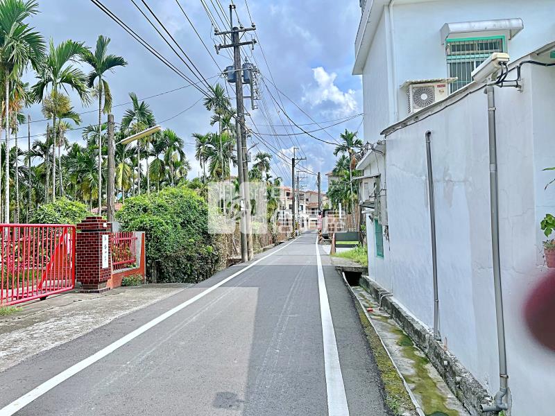 屏東土地《內埔飄香活巷都計農地》房屋室內格局與周邊環境