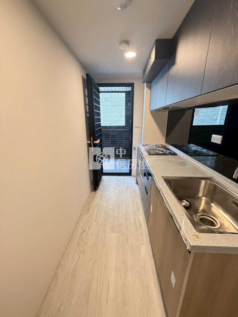 正草漯國小/全新/學區三房車房屋室內格局與周邊環境