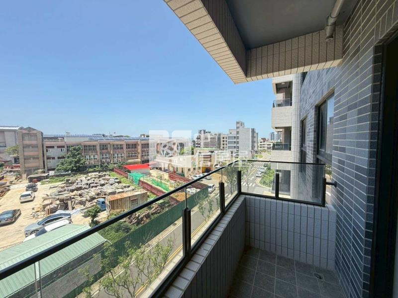 正草漯國小/全新/學區三房車房屋室內格局與周邊環境