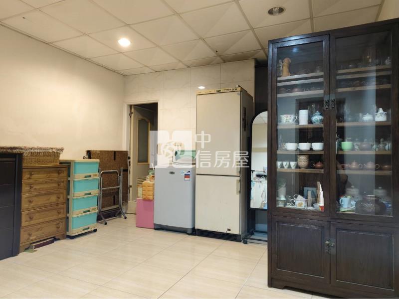 三多獅甲商圈美透天房屋室內格局與周邊環境