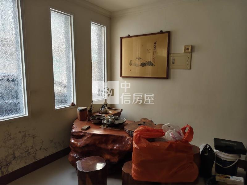 三多獅甲商圈美透天房屋室內格局與周邊環境