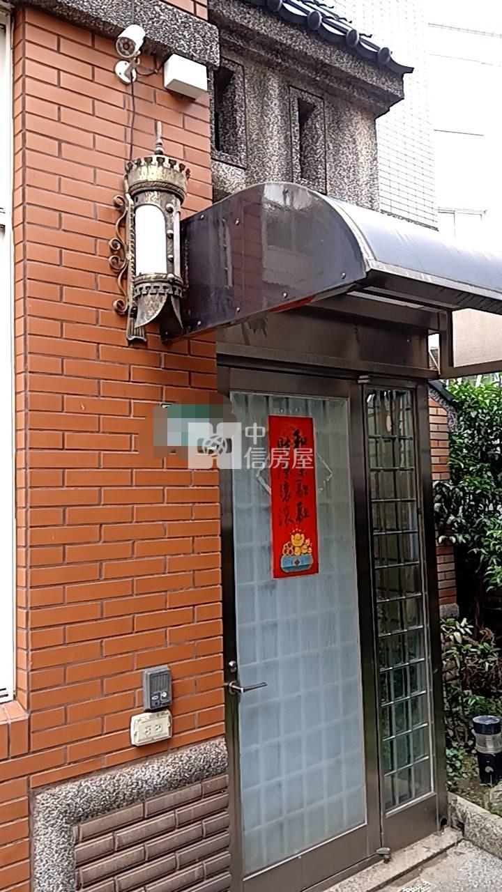 桃園透天電梯別墅三閤院房屋室內格局與周邊環境