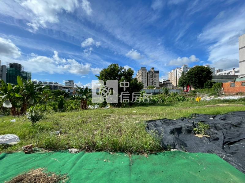 兵仔市旁稀有百坪持分建地房屋室內格局與周邊環境