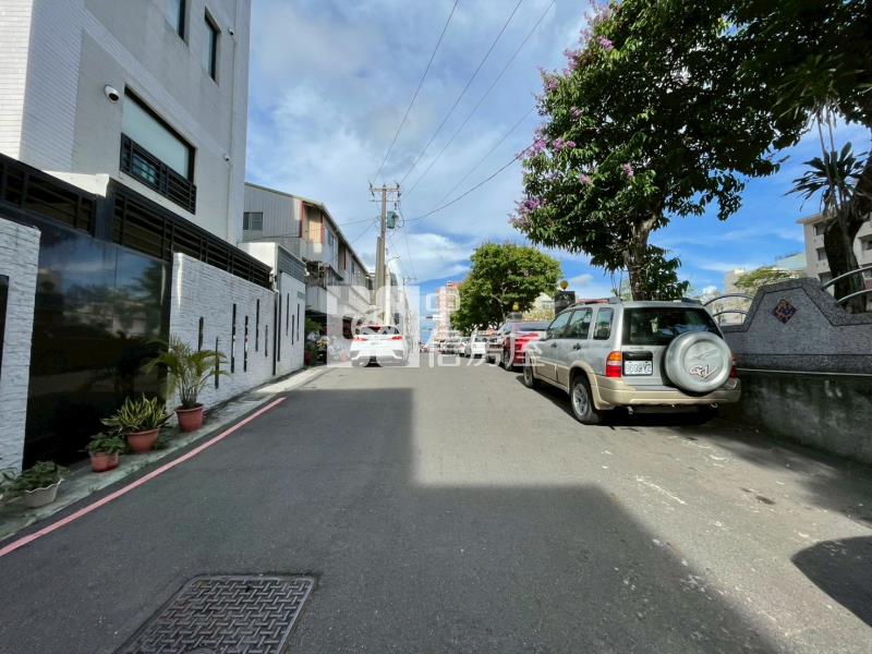兵仔市旁稀有百坪持分建地房屋室內格局與周邊環境