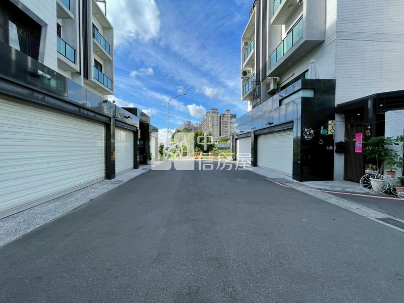 兵仔市旁稀有百坪持分建地房屋室內格局與周邊環境