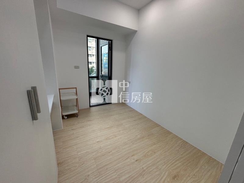 中國醫旁小資家族二房附車位房屋室內格局與周邊環境