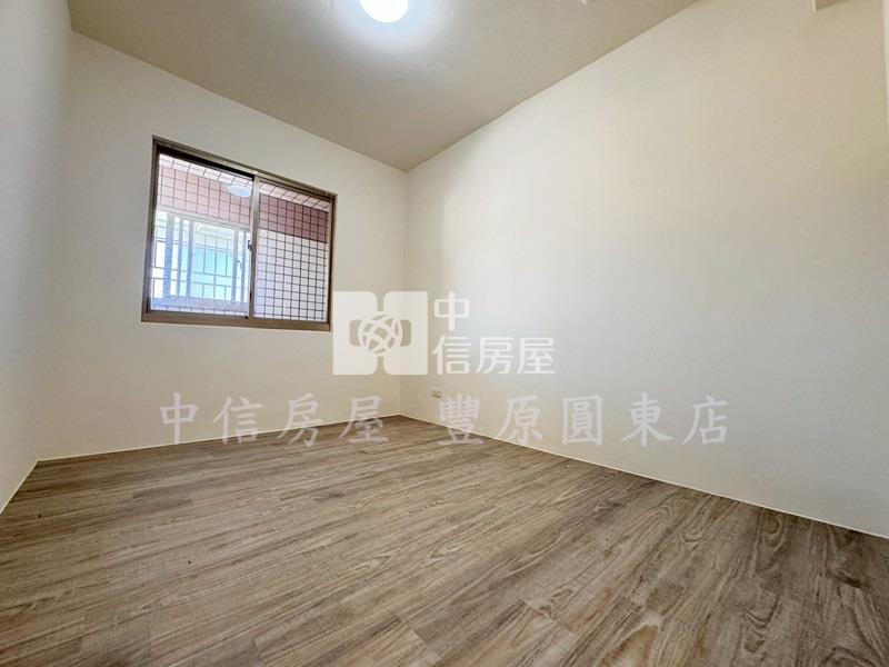 中清美三房車房屋室內格局與周邊環境
