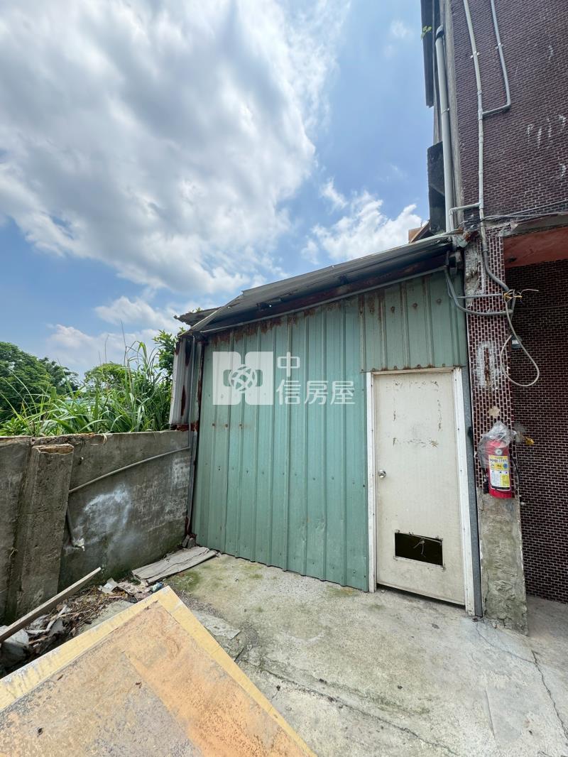 東勢國小大面寬透天房屋室內格局與周邊環境