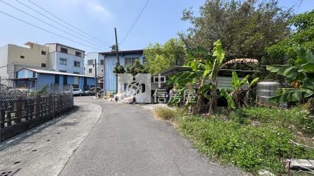 高雄土地-高雄岡山灣裡社區公園都計農地(ABC)房屋室內格局與周邊環境