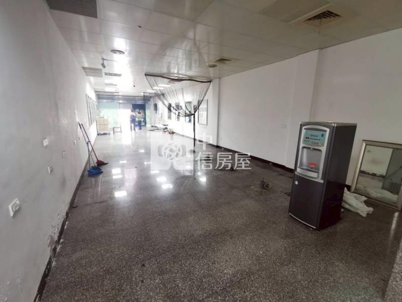 近中壢車站大地坪電梯透店房屋室內格局與周邊環境