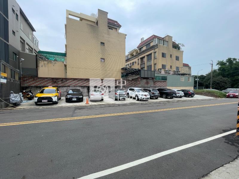 龍井交流道住二建地房屋室內格局與周邊環境