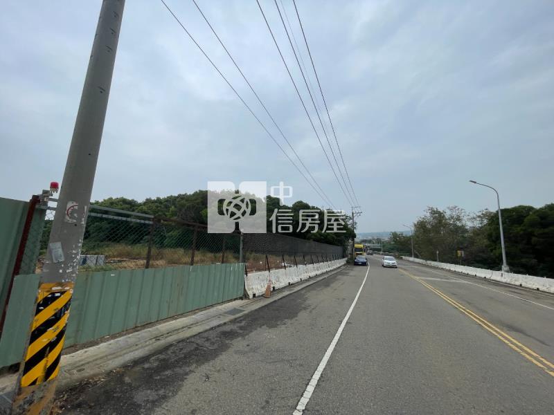 龍井交流道住二建地V房屋室內格局與周邊環境