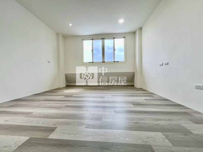 長億精裝五房美墅房屋室內格局與周邊環境