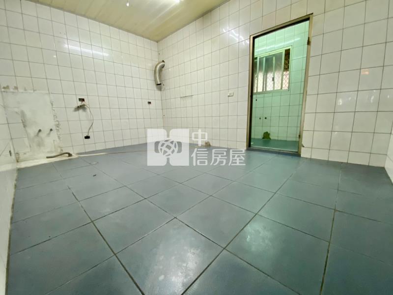 清水區大地坪大空間近百坪透天房屋室內格局與周邊環境