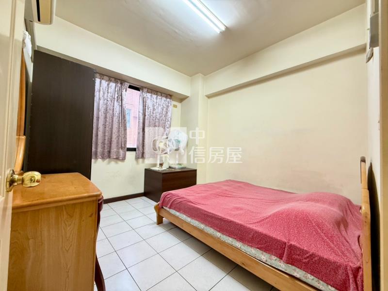 近中山醫台中高工旁三房美屋房屋室內格局與周邊環境