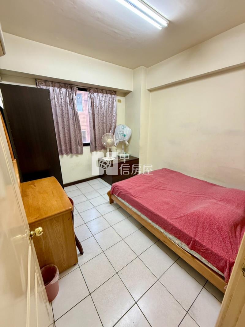 近中山醫台中高工旁三房美屋房屋室內格局與周邊環境