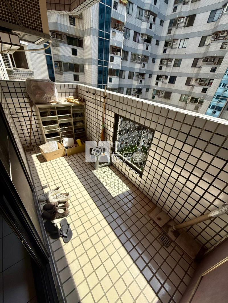 近中山醫台中高工旁三房美屋房屋室內格局與周邊環境