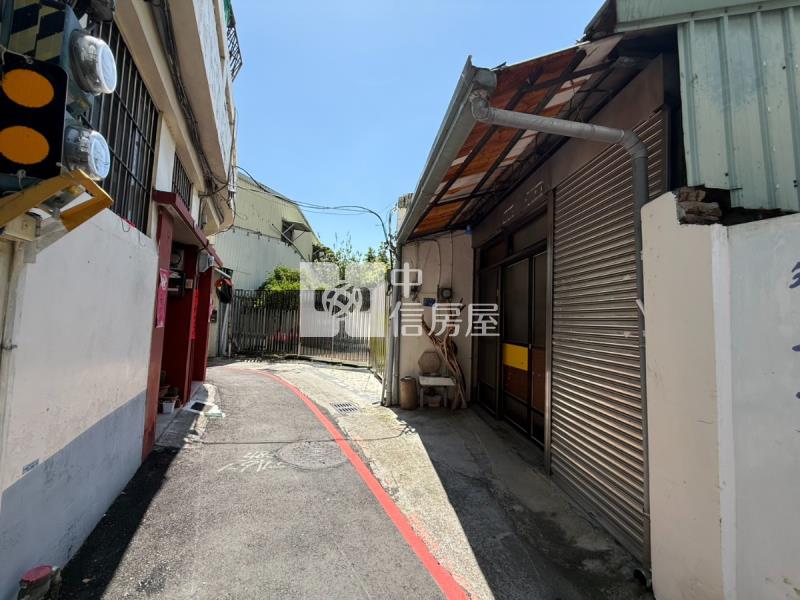 明德高中旁買地送厝房屋室內格局與周邊環境
