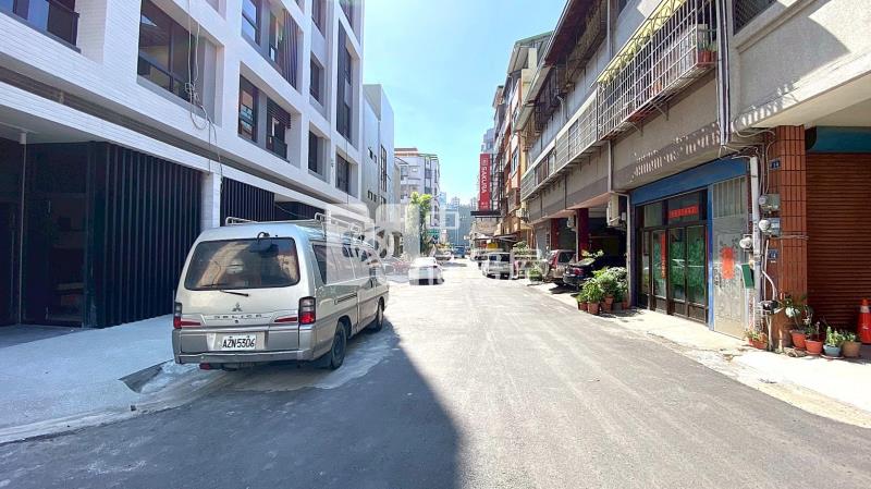 福安高投報電梯5套房屋室內格局與周邊環境