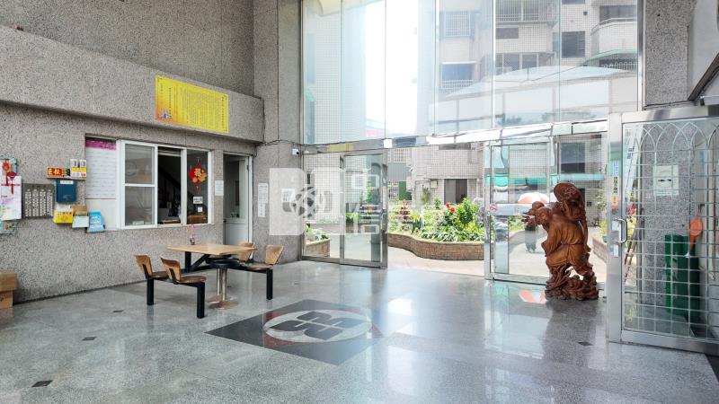 文化商圈三房 ★影音空拍只在中信嘉義玉山店房屋室內格局與周邊環境