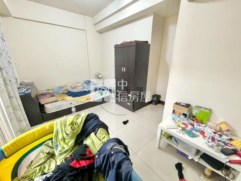楊梅大學湖畔邊間4房美透天房屋室內格局與周邊環境