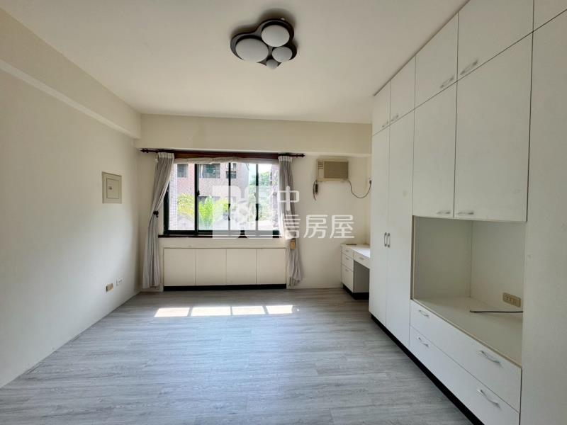 盧森堡歐風別墅房屋室內格局與周邊環境