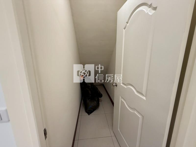 樹孝雙車透天房屋室內格局與周邊環境